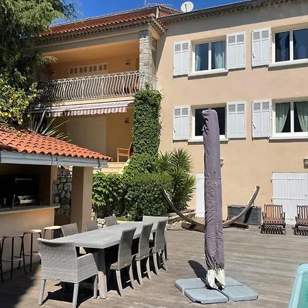 Casa vacanze Welcome To The Nossi Be La Garde (Var)